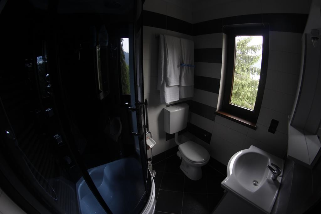 Casa Laur Cu Plaja Privata Hotell Colibiţa Exteriör bild