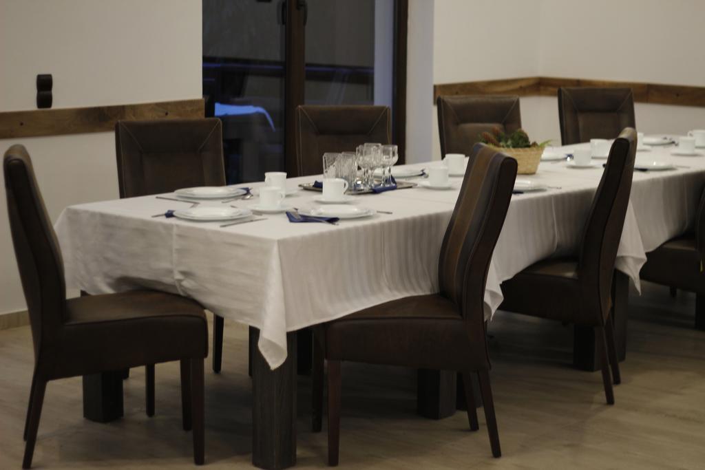 Casa Laur Cu Plaja Privata Hotell Colibiţa Exteriör bild